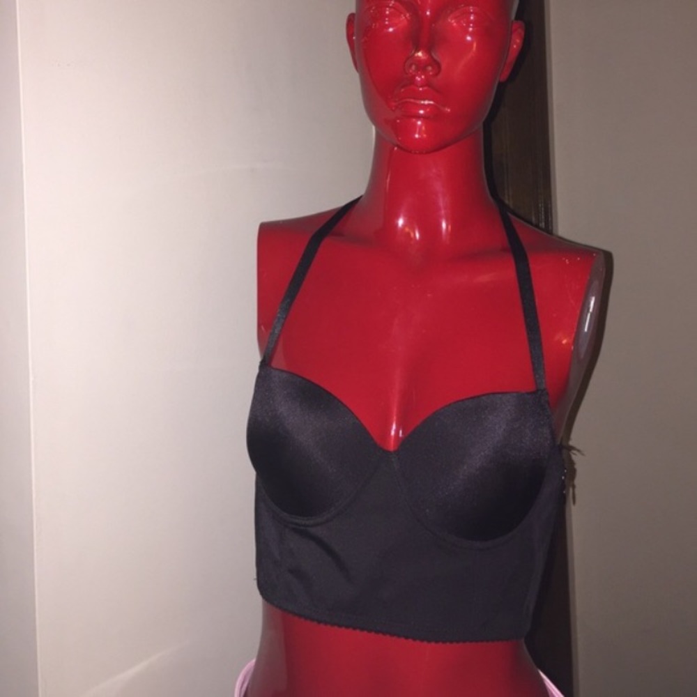 Bebe crop top. NWT.